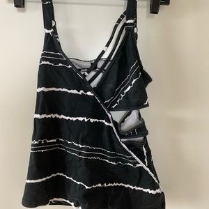 Flattering cutout black and white top